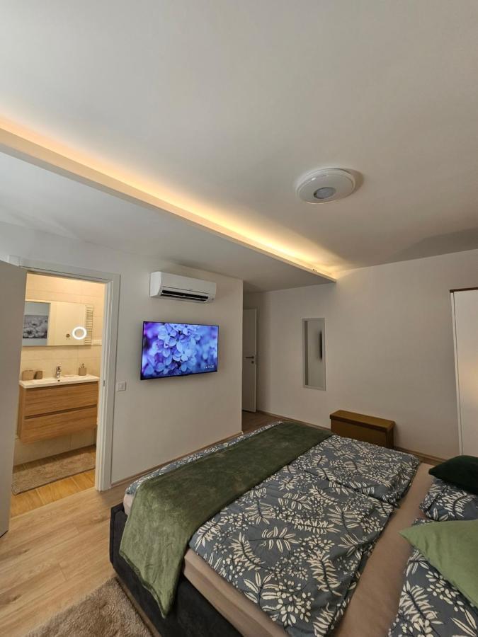Golden Sun Apartment ซาเกร็บ ภายนอก รูปภาพ
