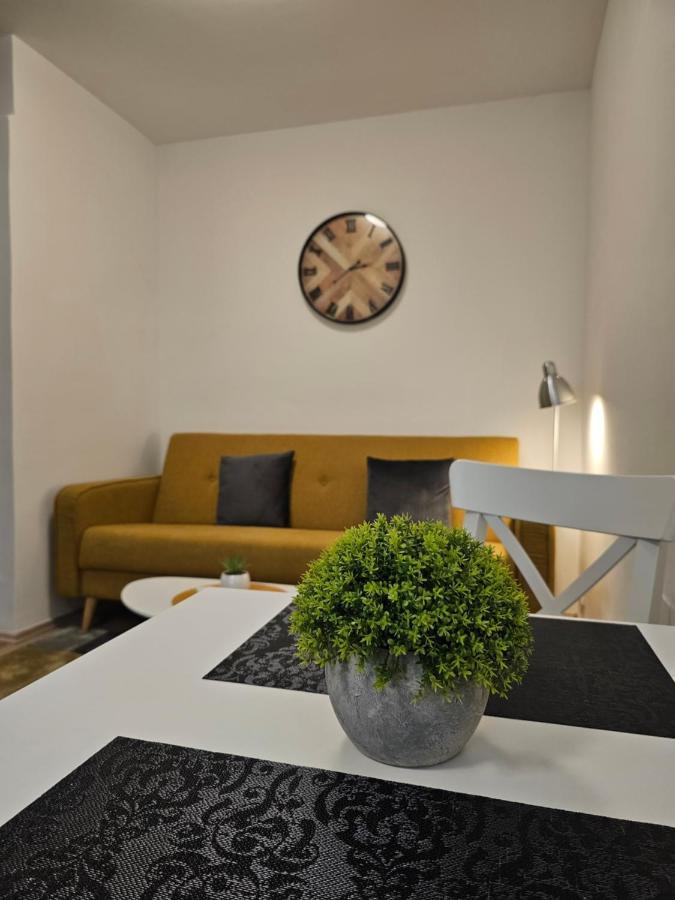 Golden Sun Apartment ซาเกร็บ ภายนอก รูปภาพ